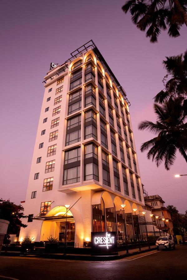 The Crescent Hotel Panaji Exterior photo